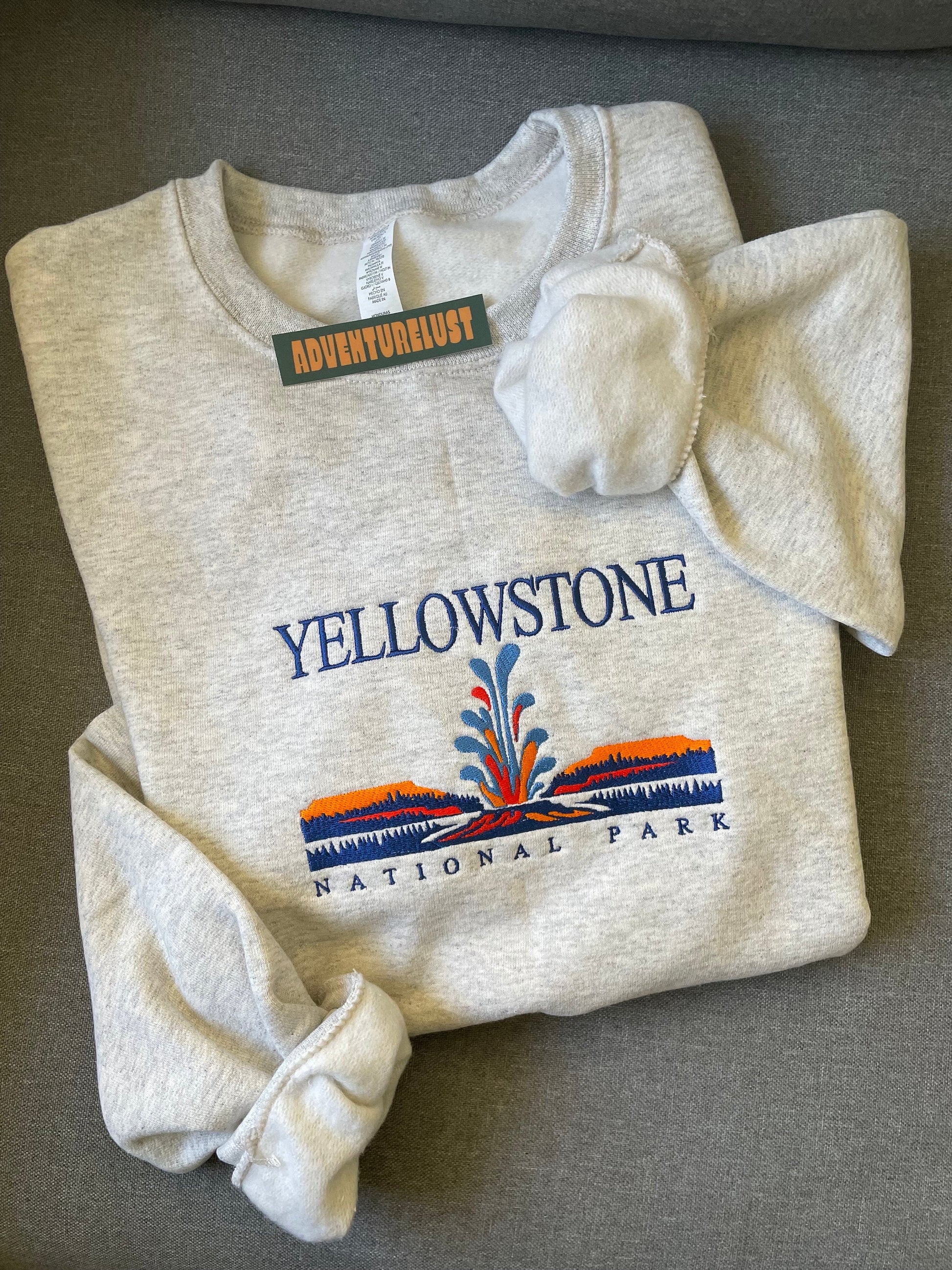 Embroidered yellowstone national park crewneck — Adventurelust