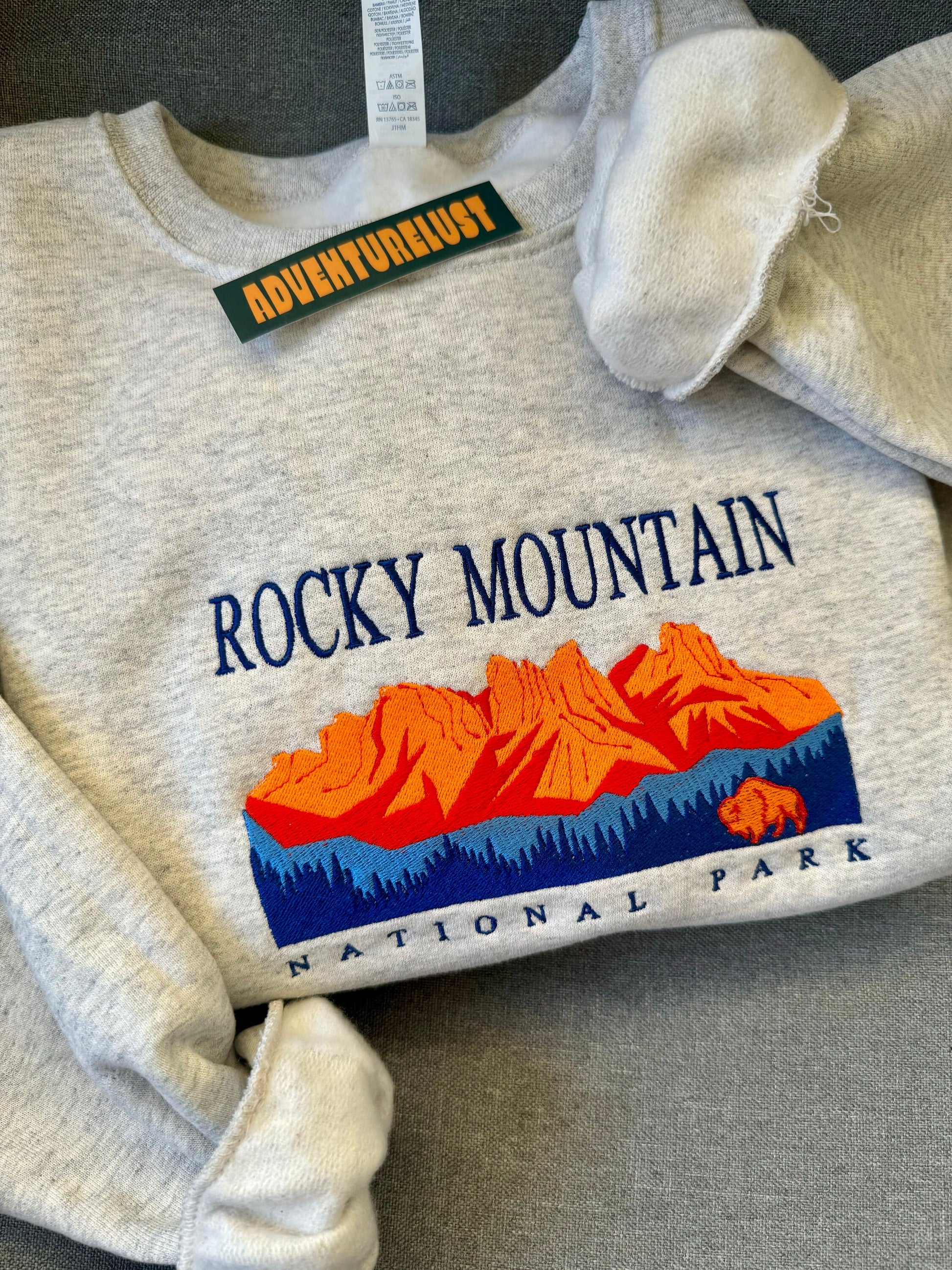 Embroidered rocky mountain national park crewneck — Adventurelust